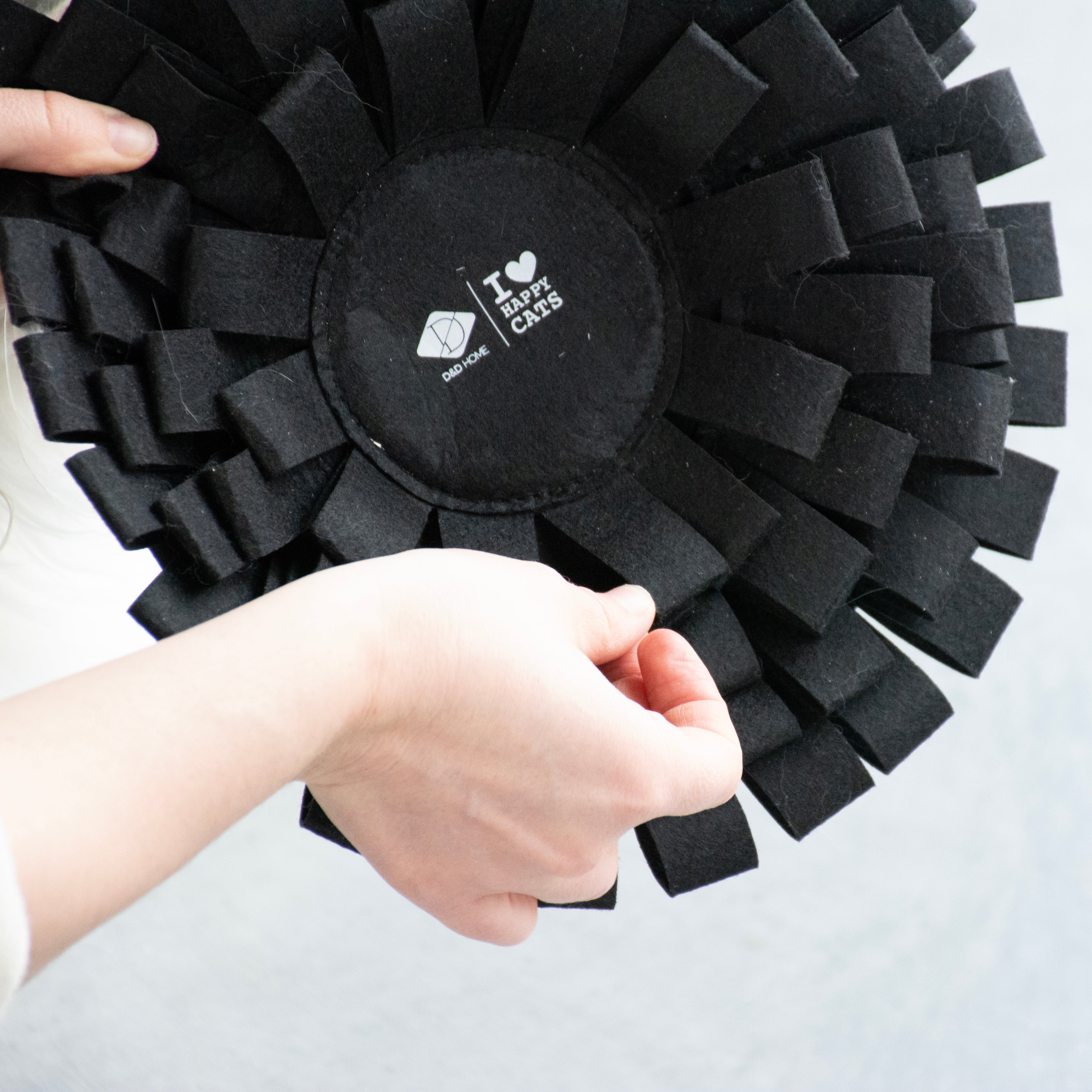 Suzy - sniffing mat black