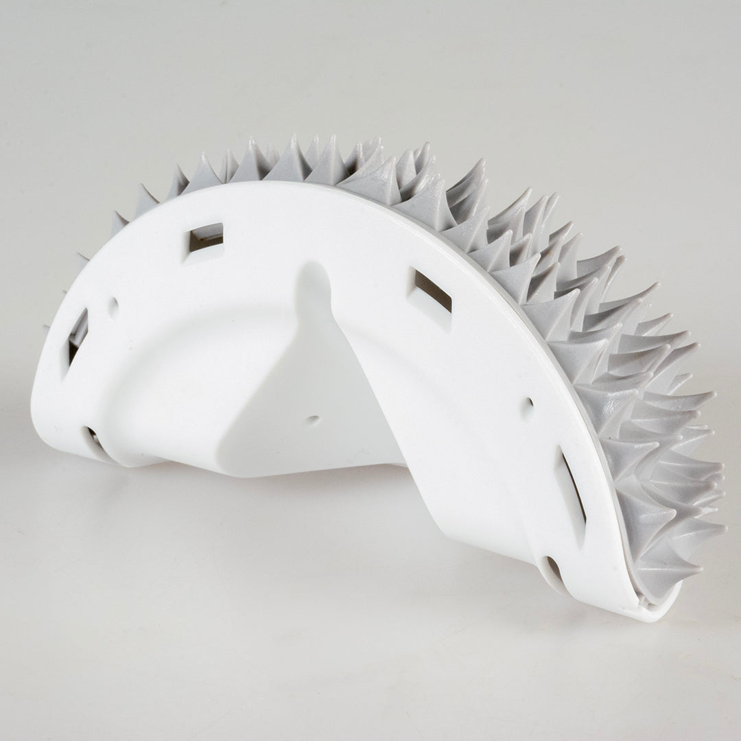 Corner massager for cats